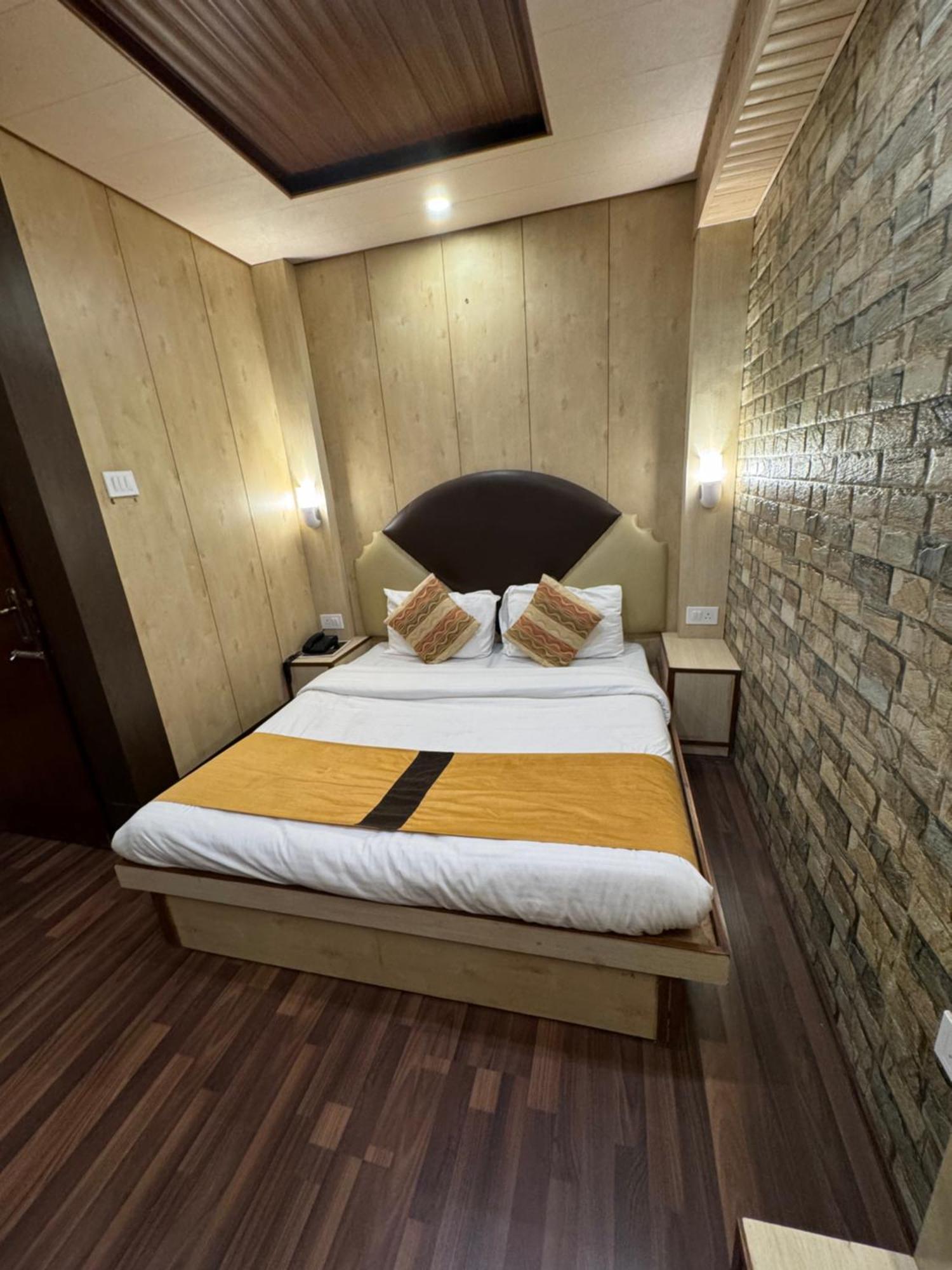 Hotel Victory Shimla Eksteriør bilde